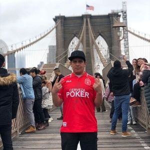 Meet your Posher, Jair